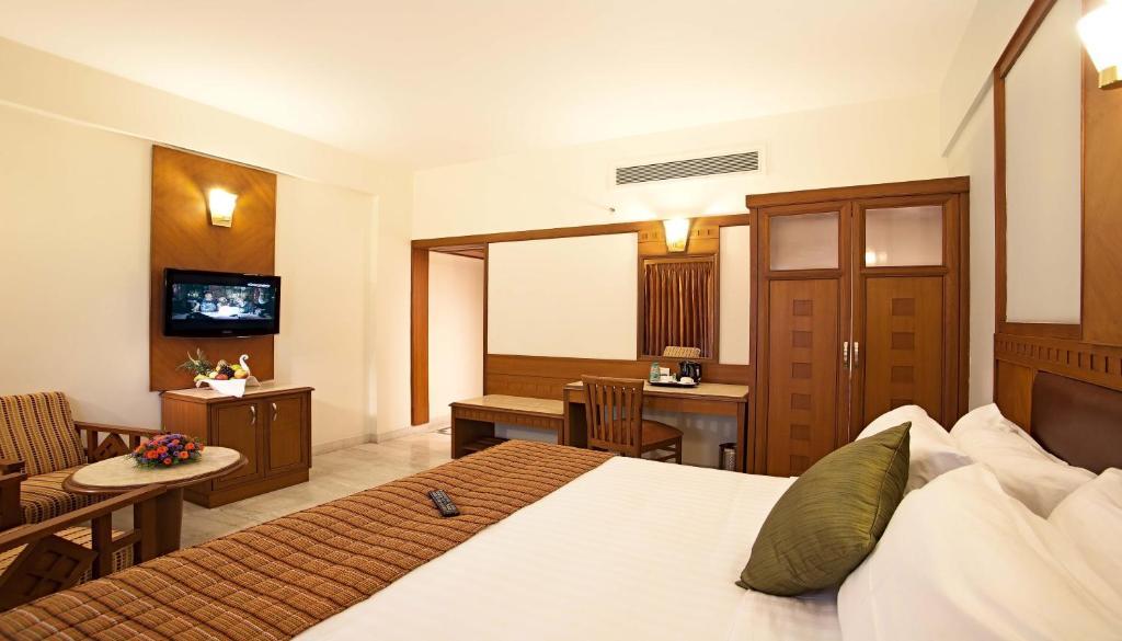 Jp Chennai Hotel Buitenkant foto